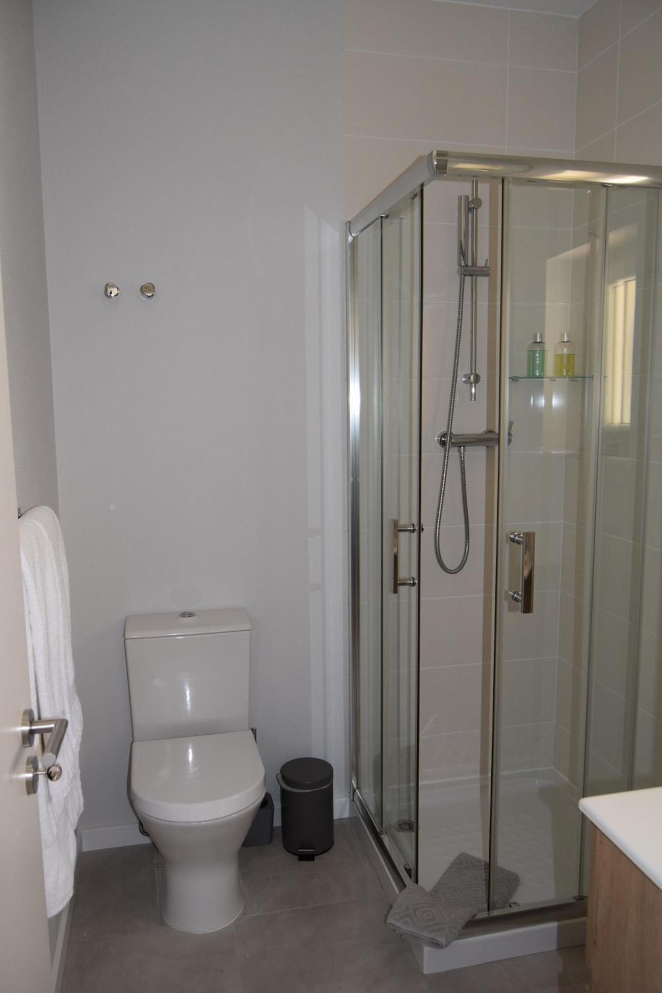 Family House Hotel ลากอส ภายนอก รูปภาพ